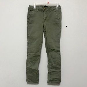American Eagle Pants in Olive Green